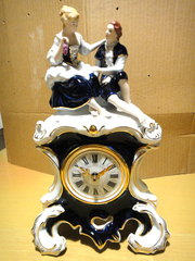 Настольные фарфоровые часы Royal Dux Bohemia